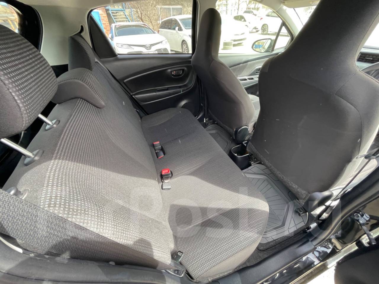 Toyota Vitz 2019 год