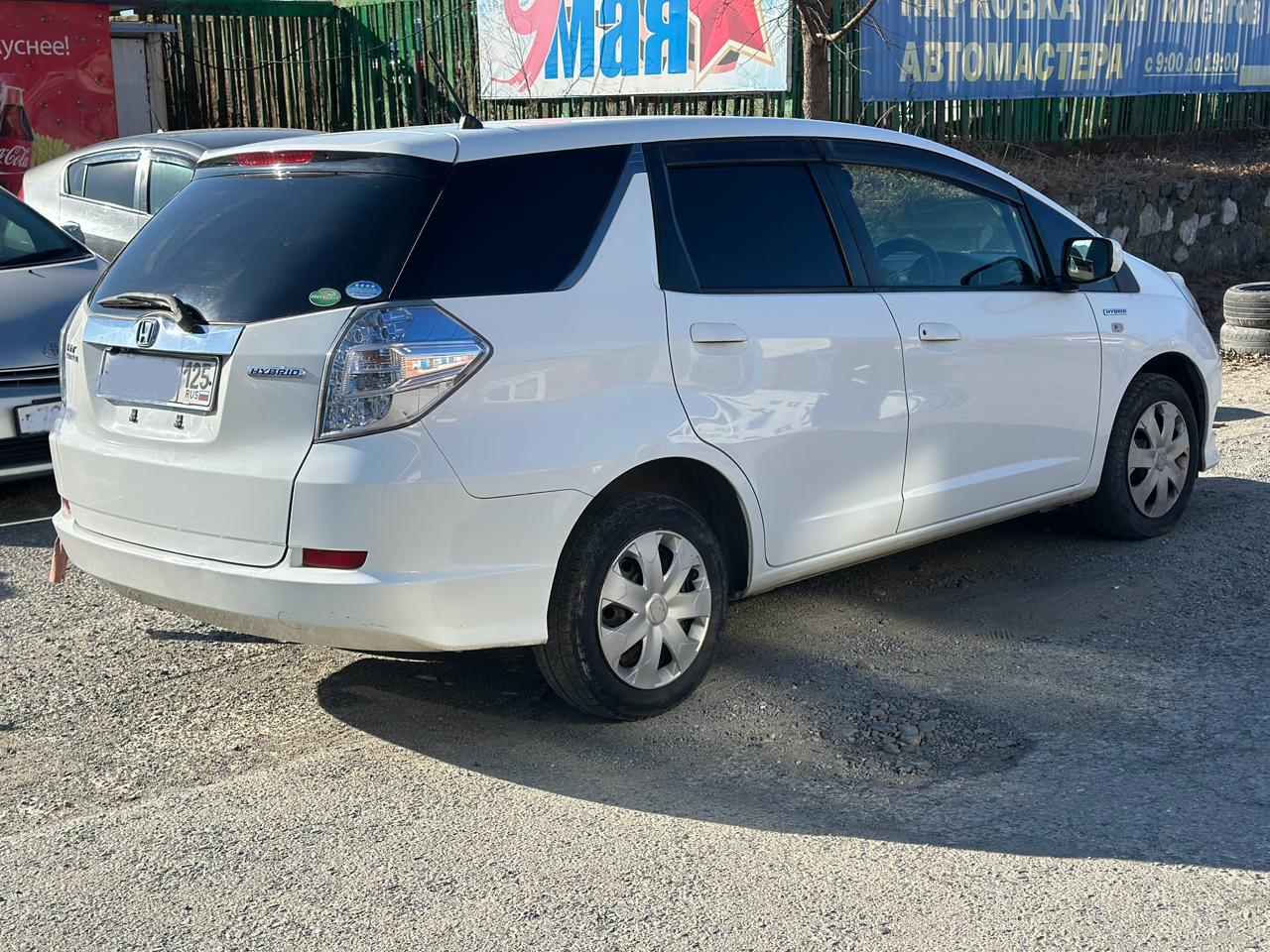 HONDA Fit Shuttle 2013 год