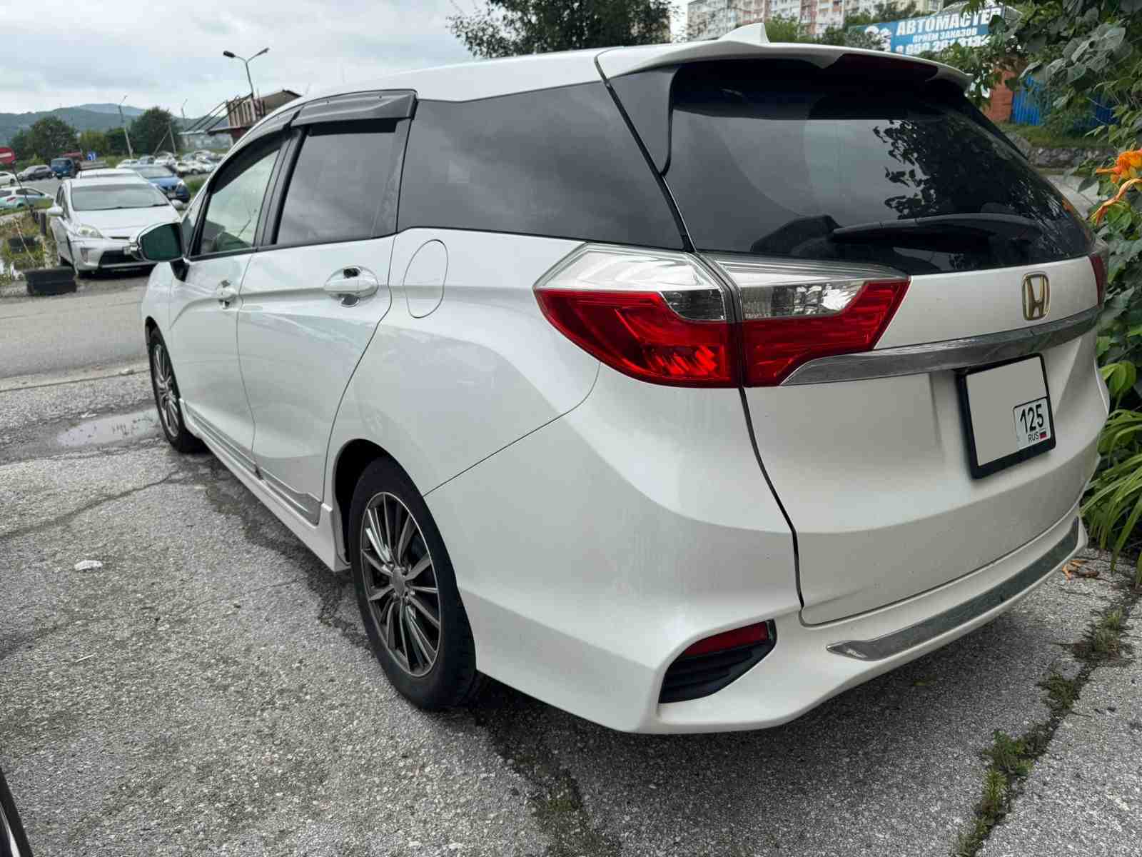 HONDA Shuttle 2015 год