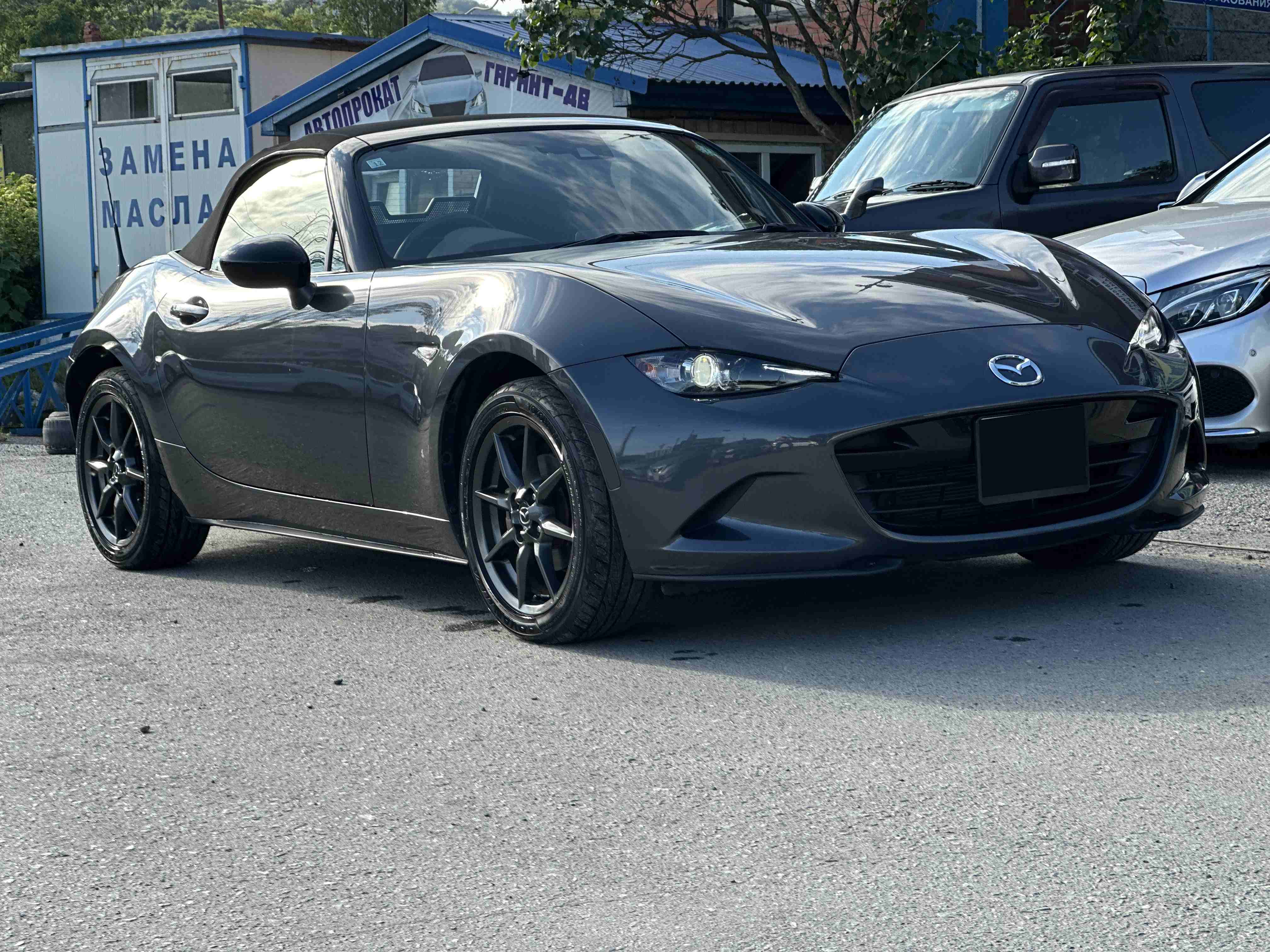 Mazda Roadster