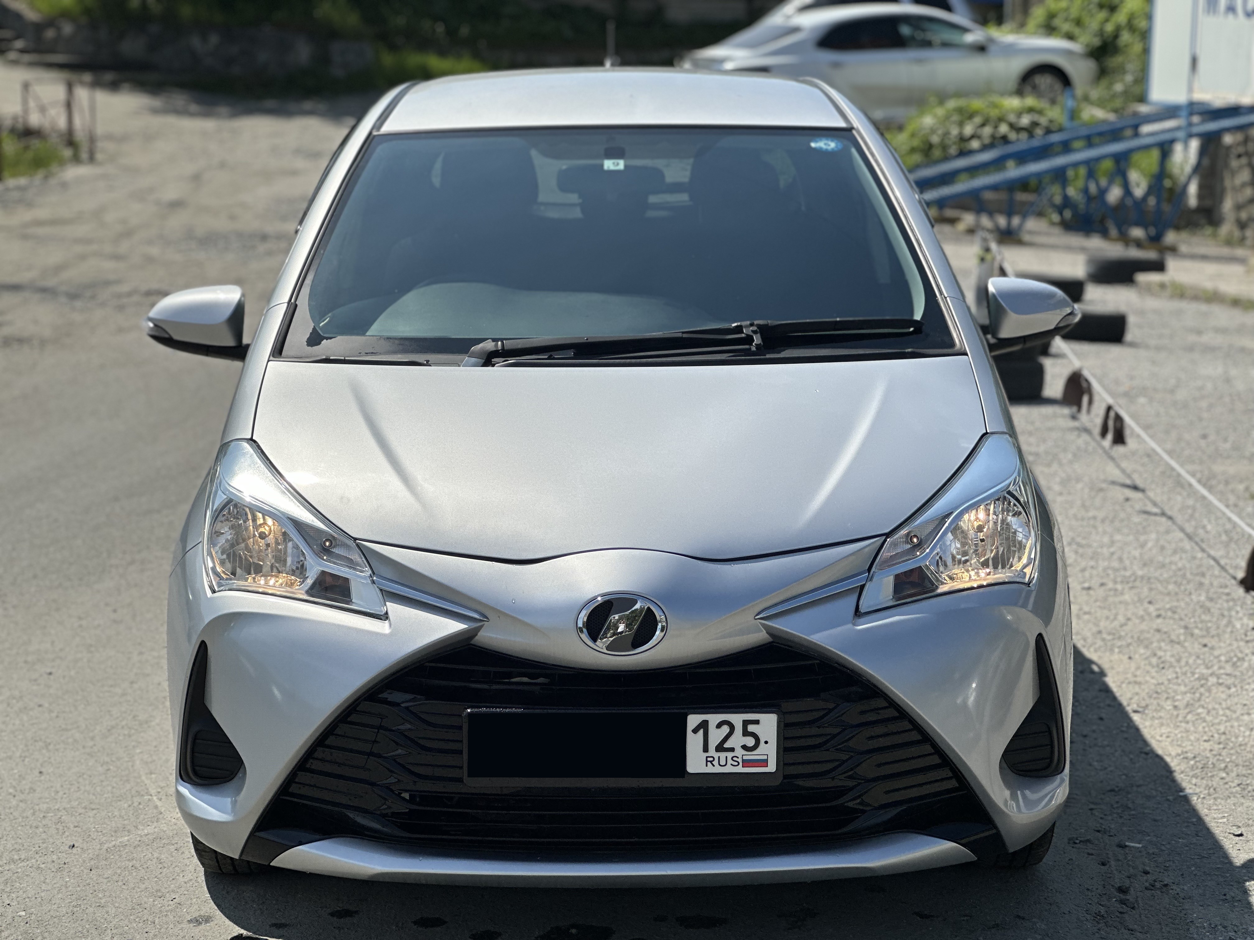 Toyota Vitz 2018 год