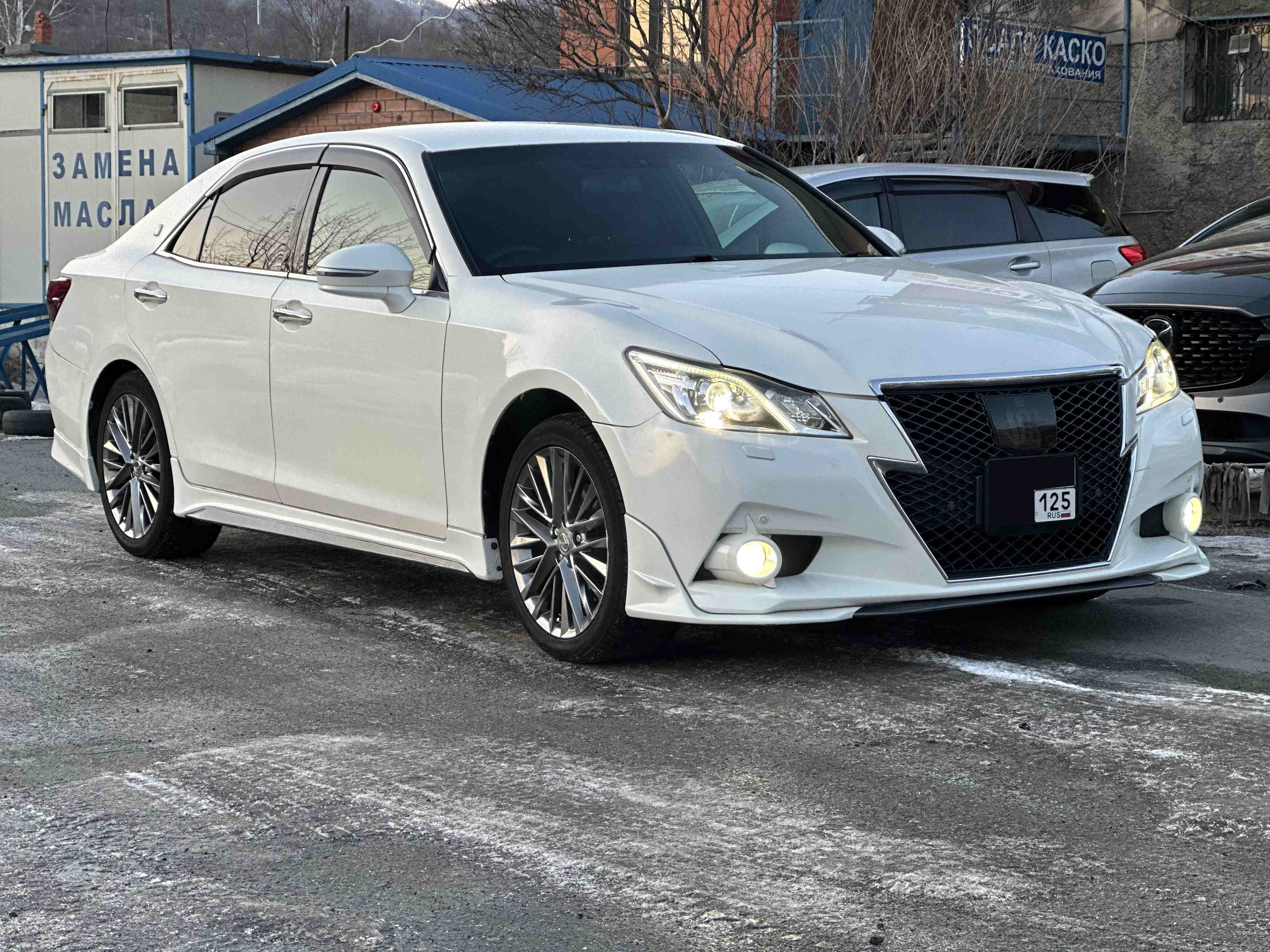 Toyota Crown Athlete S