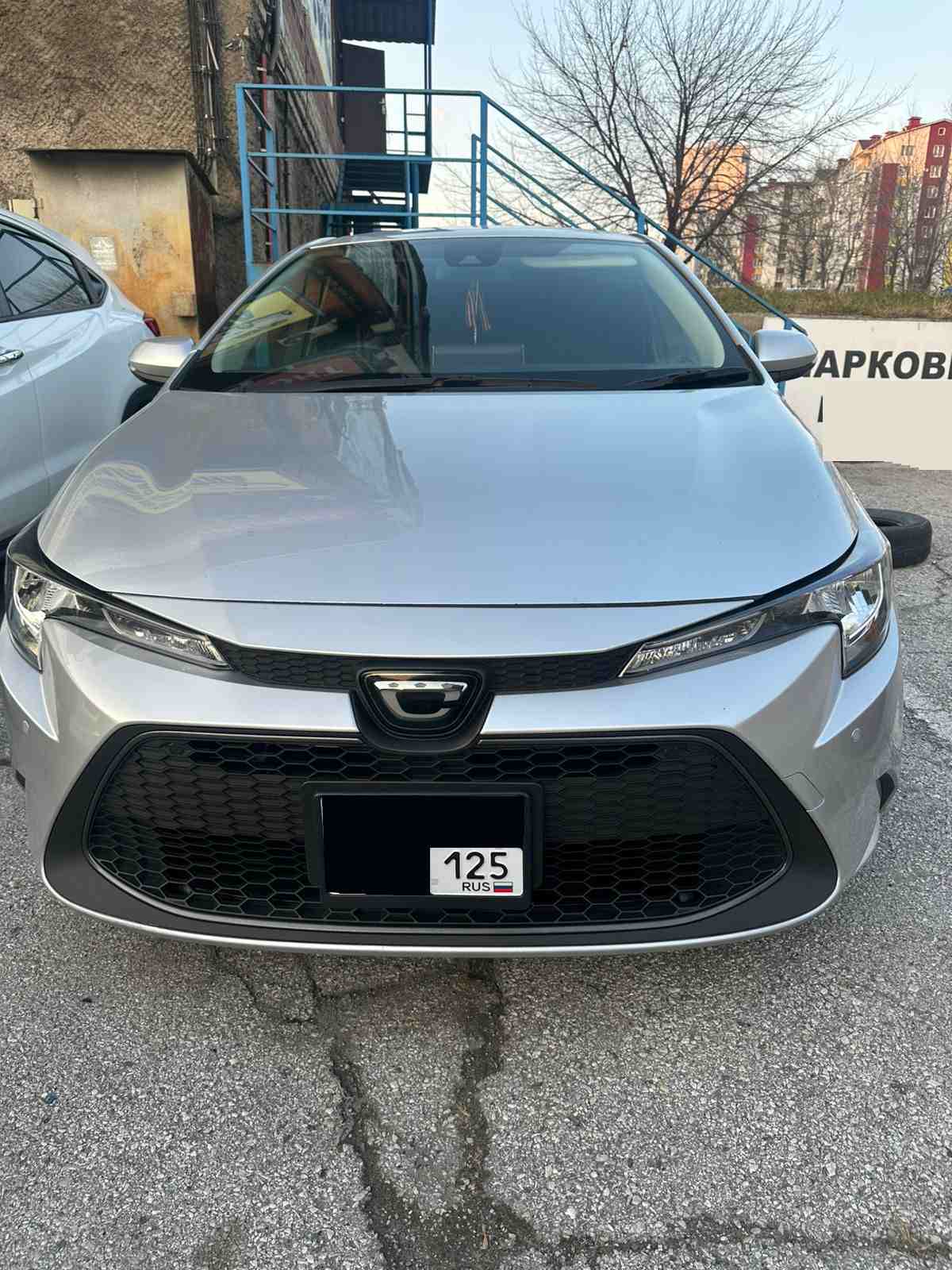 Toyota Corolla Sedan