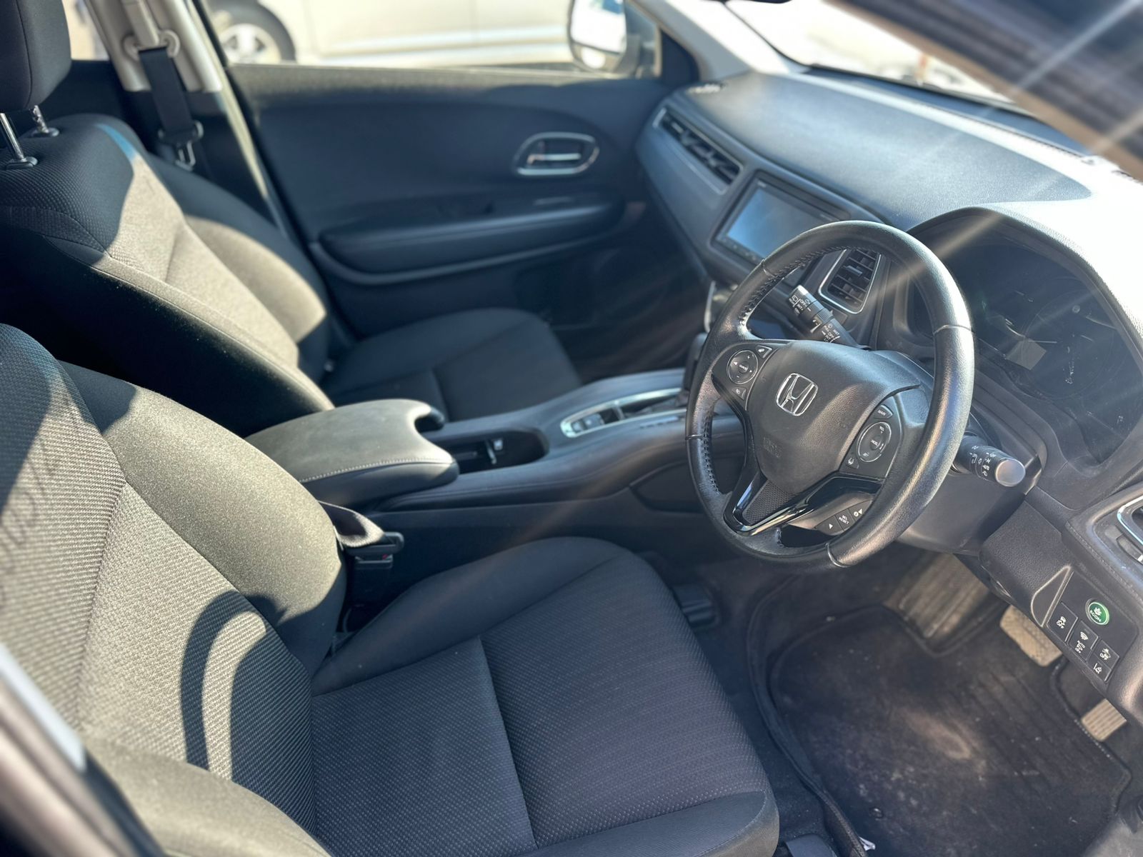 HONDA VEZEL 4WD 2016 год