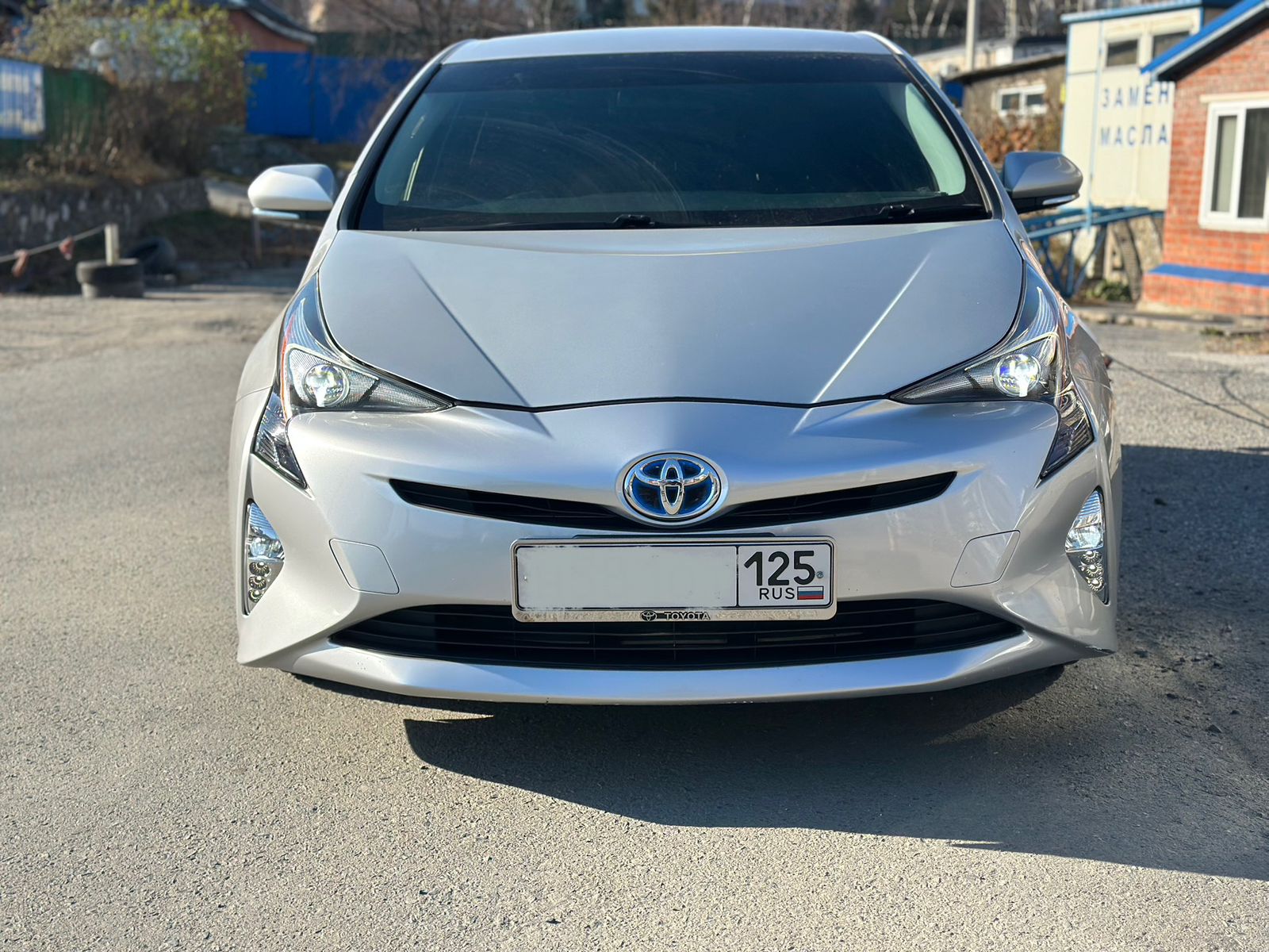 TOYOTA Prius 50 2017 год