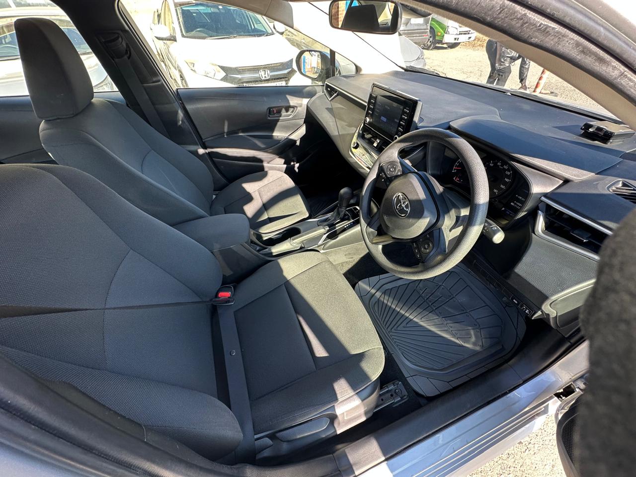 TOYOTA Corolla Sedan 2022 год