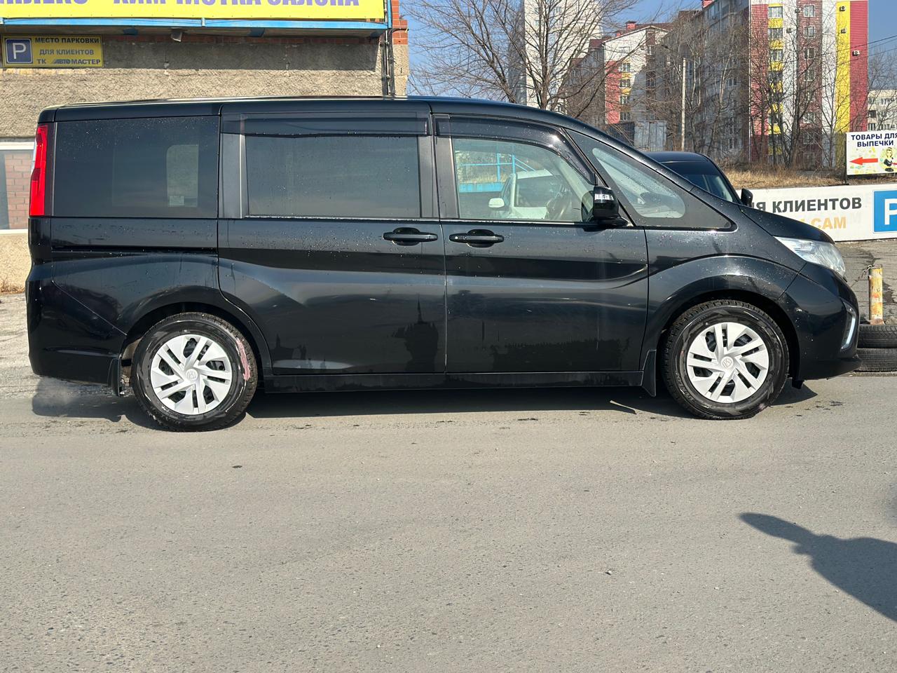 HONDA Stepwgn 2016 год