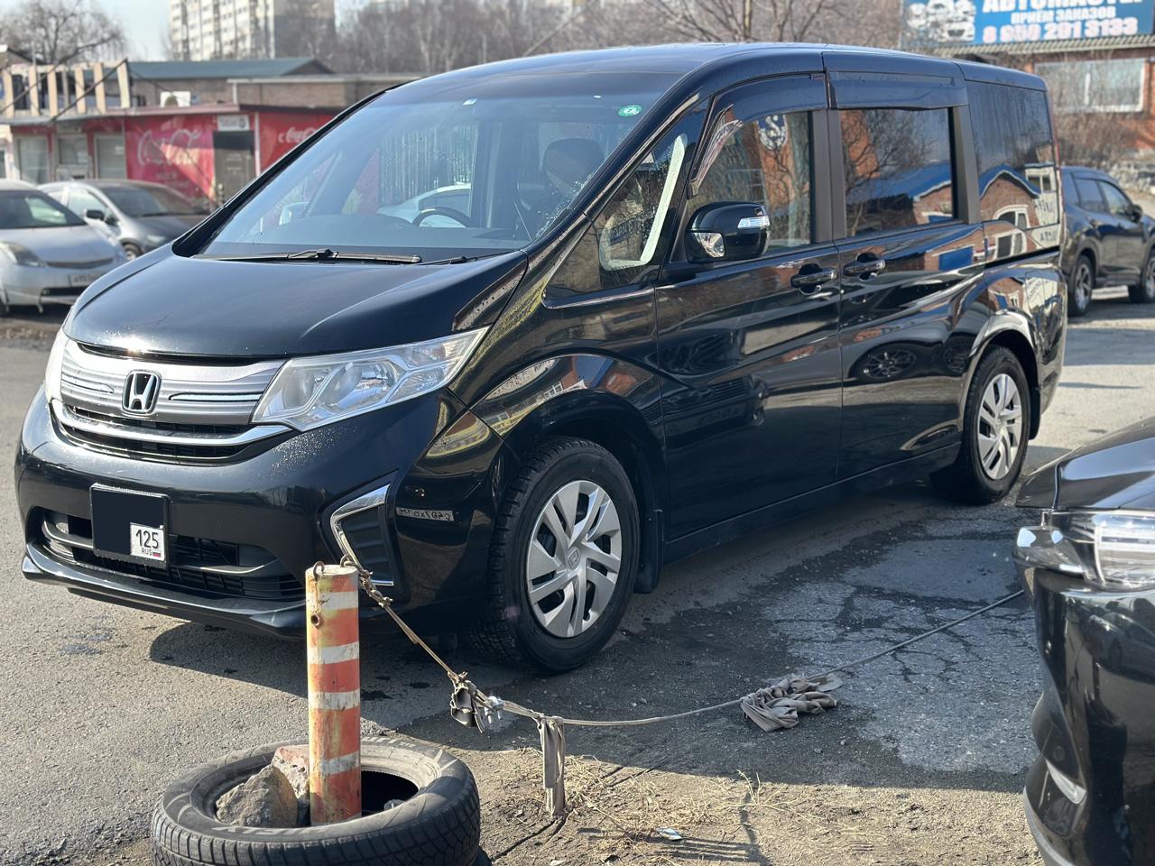 HONDA Stepwgn 2016 год