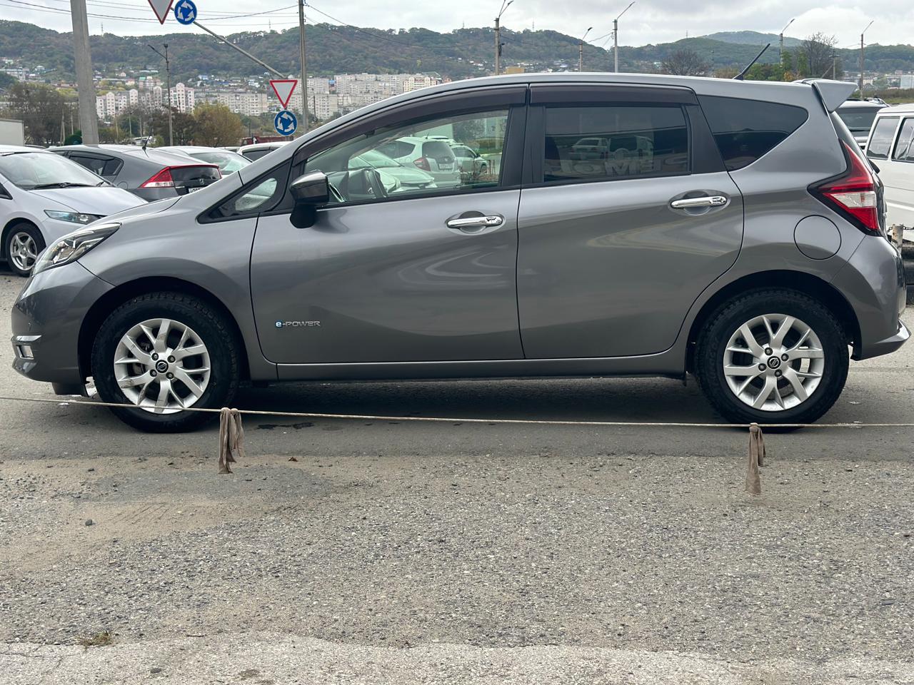 NISSAN NOTE E-POWER 2019 год