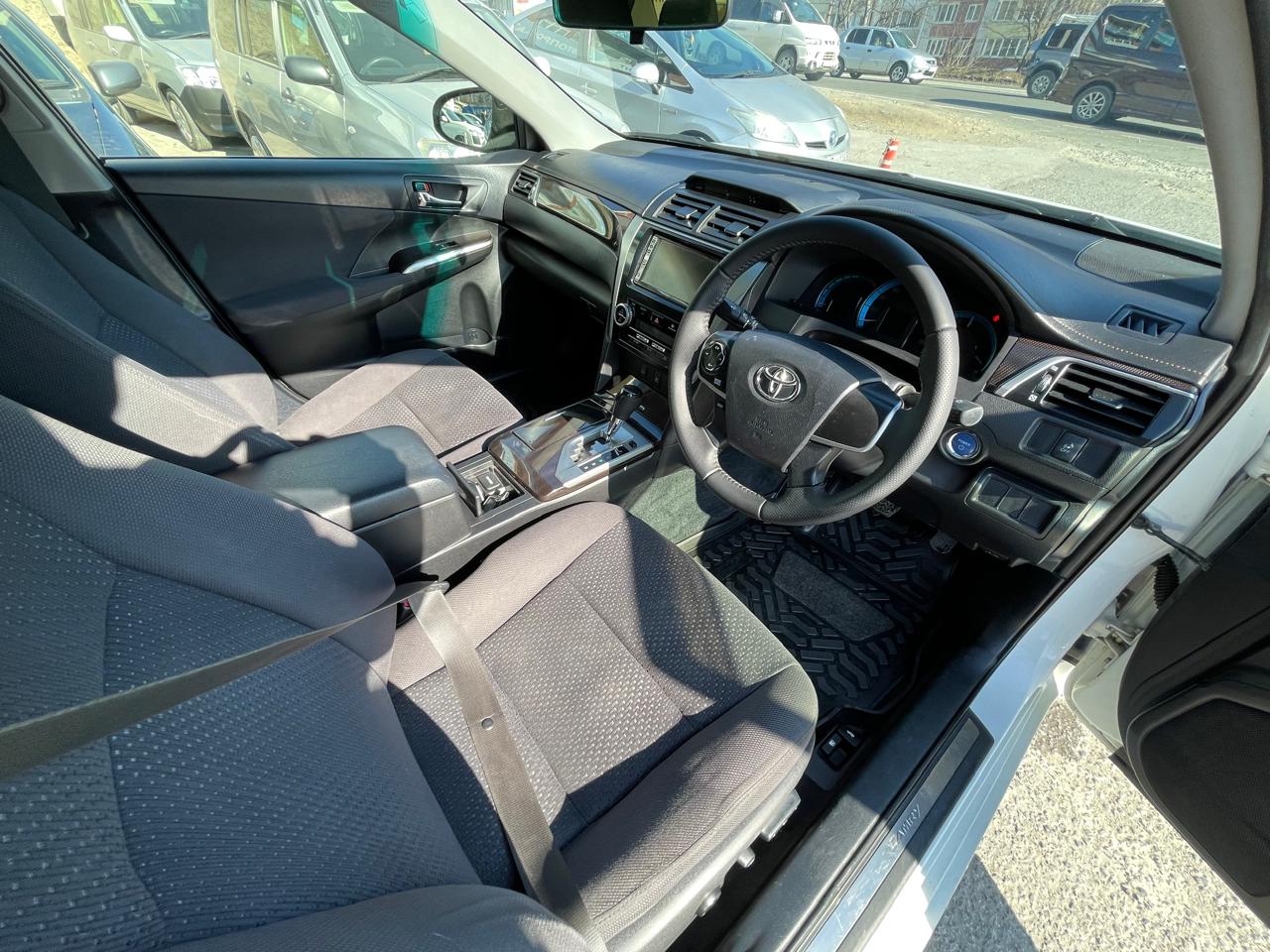 TOYOTA Camry 2012 год