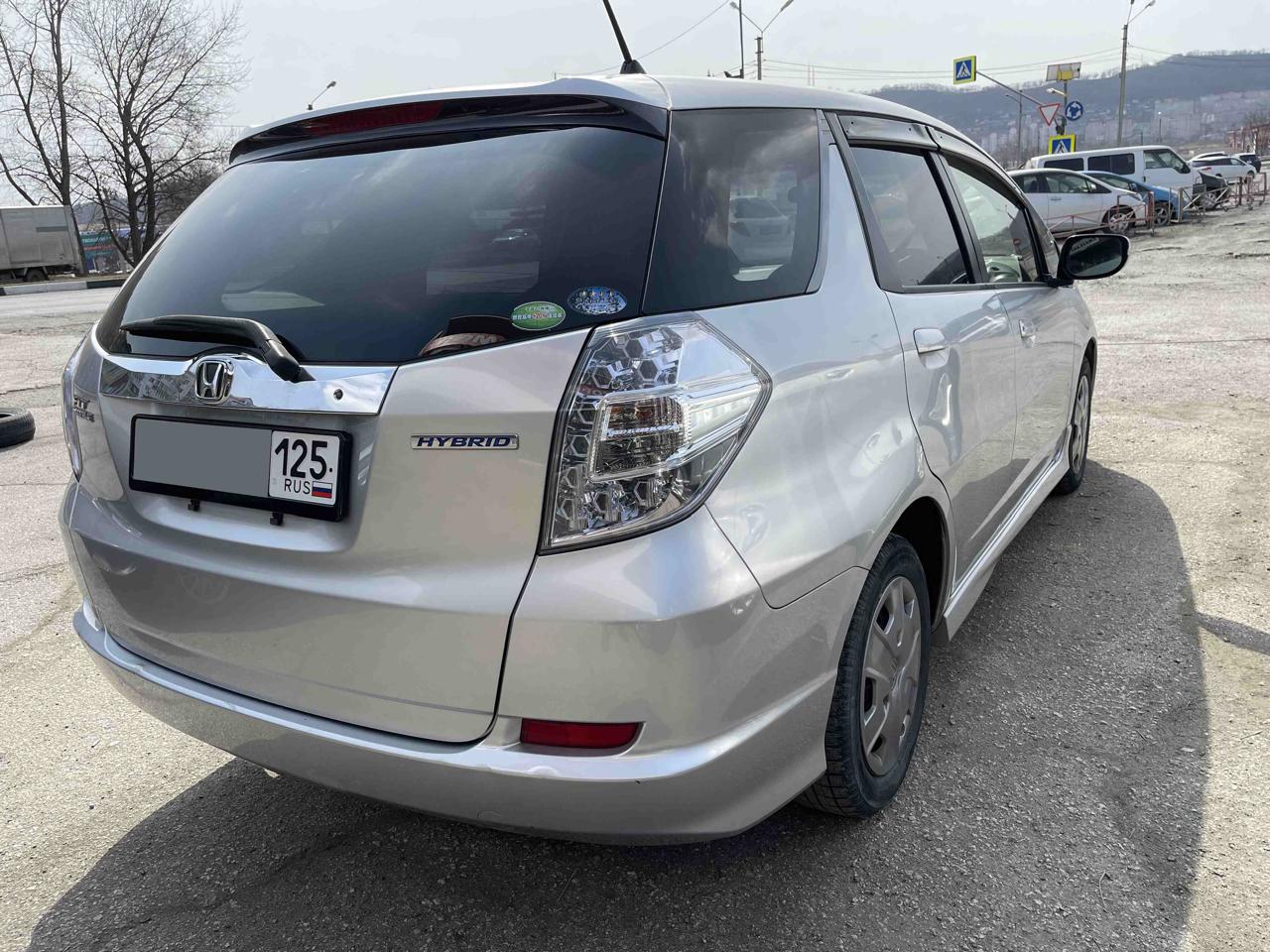 HONDA Fit Shuttle